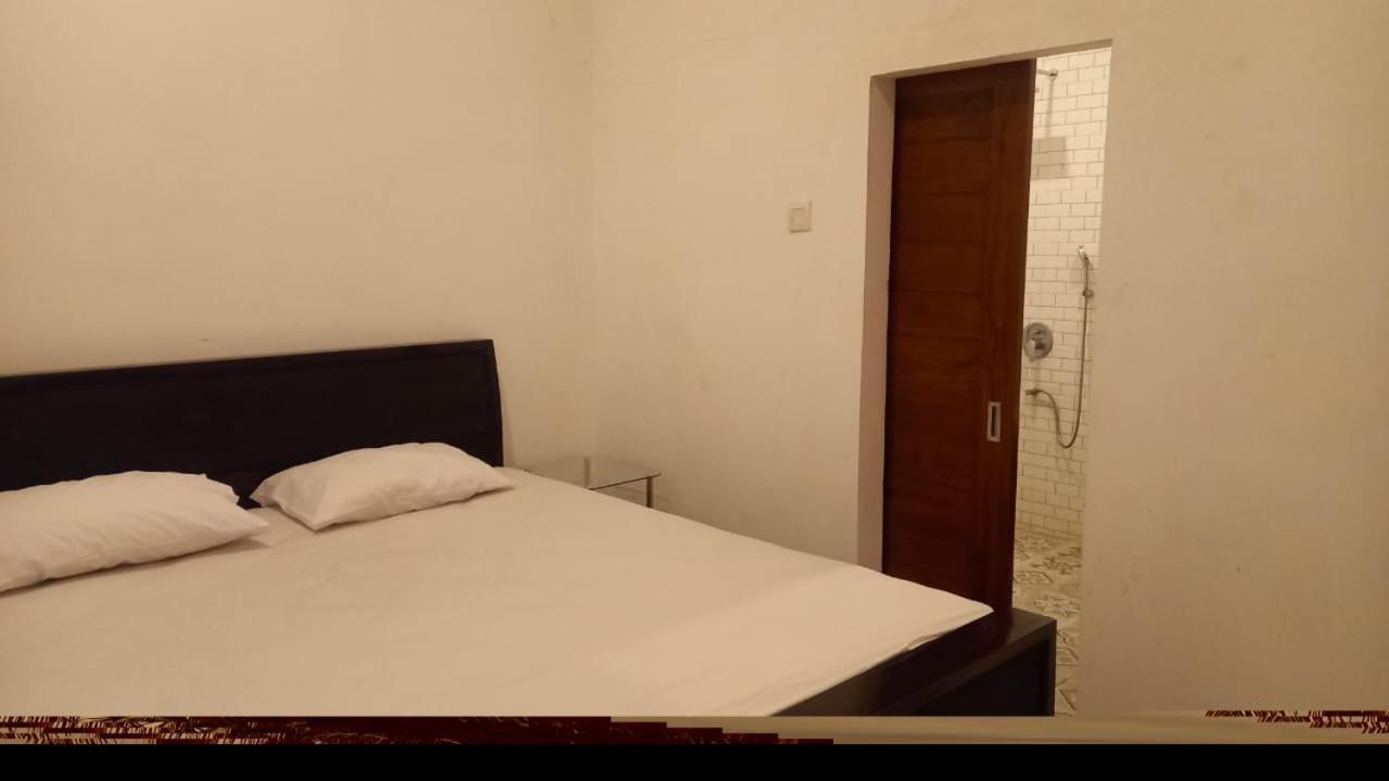 Rumah Wj Rooms And Suites Uluwatu Exteriör bild