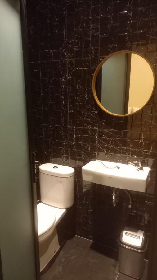 Rumah Wj Rooms And Suites Uluwatu Exteriör bild