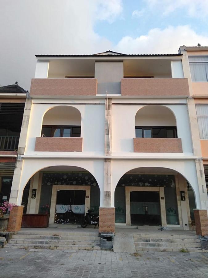 Rumah Wj Rooms And Suites Uluwatu Exteriör bild