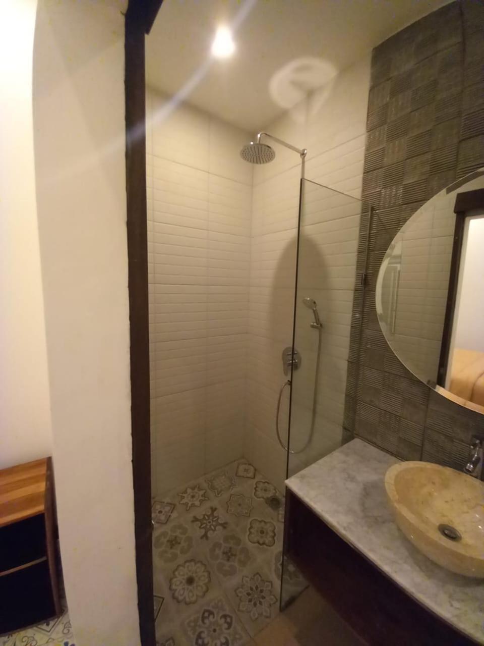 Rumah Wj Rooms And Suites Uluwatu Exteriör bild